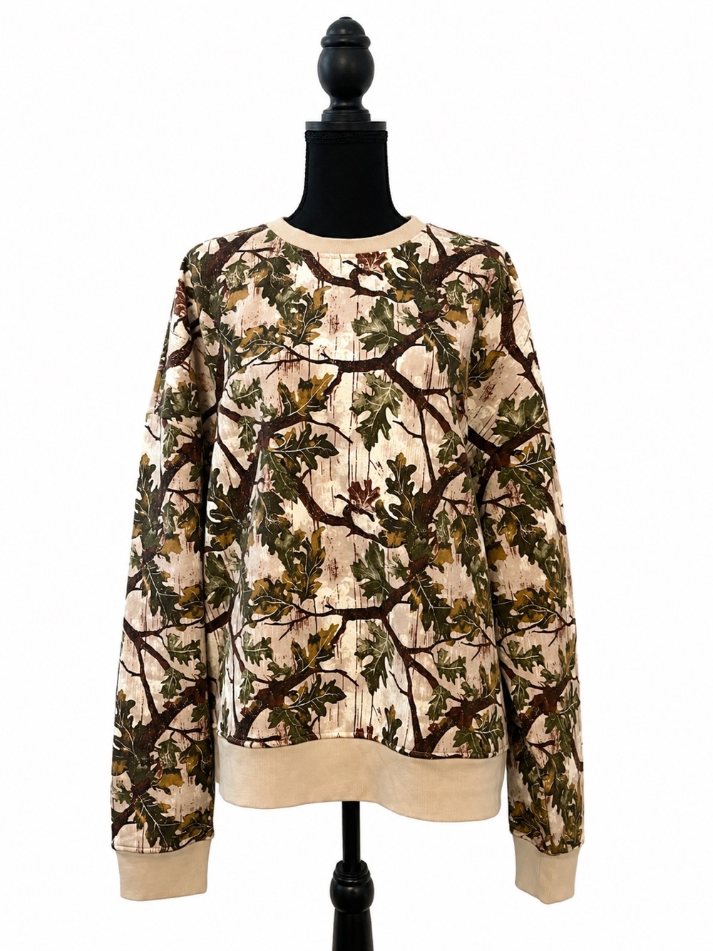 🌿🍂 NWT Women’s Boxy Fit Camo Crewneck Sweatshirt 🍁🦌 Multiple Sizes!